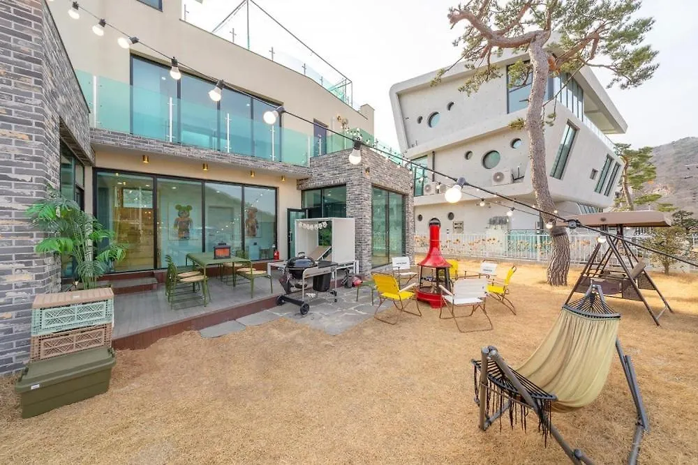 Ganghwa Cornerstone Pool Villa And Spa Pension Incheon 0*,