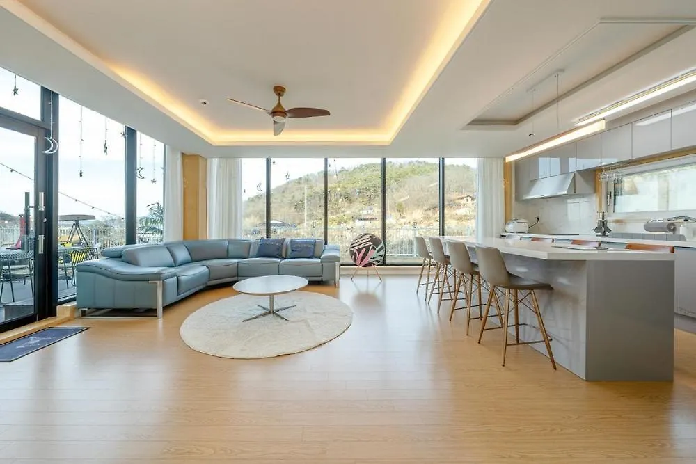 Ganghwa Cornerstone Pool Villa And Spa Pension Incheon