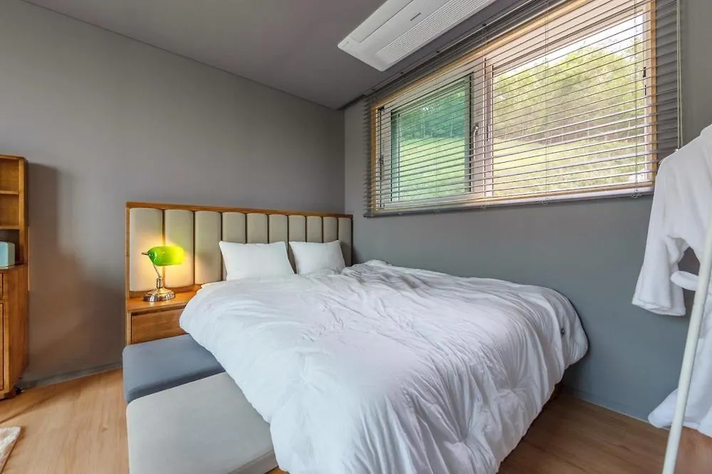Ganghwa Cornerstone Pool Villa And Spa Pension Incheon 0*,  Korsel