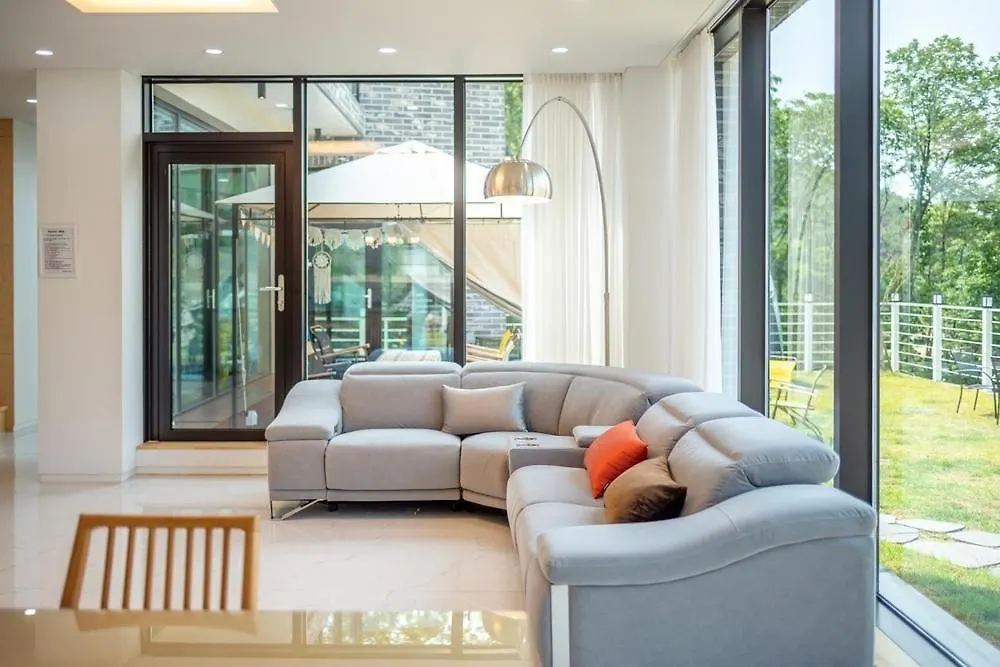 Ganghwa Cornerstone Pool Villa And Spa Pension Incheon