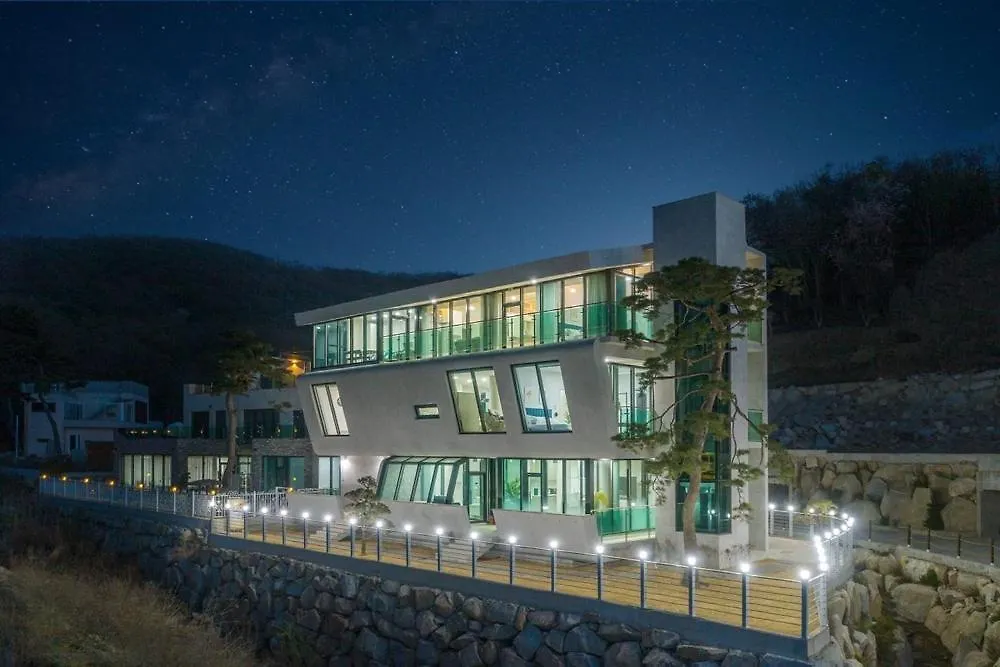 Ganghwa Cornerstone Pool Villa And Spa Pension Incheon 0*,  Korsel