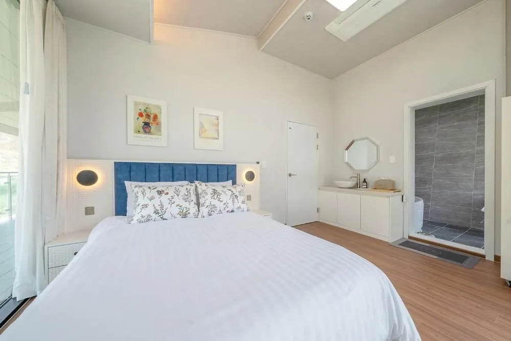Ganghwa Cornerstone Pool Villa And Spa Pension Incheon