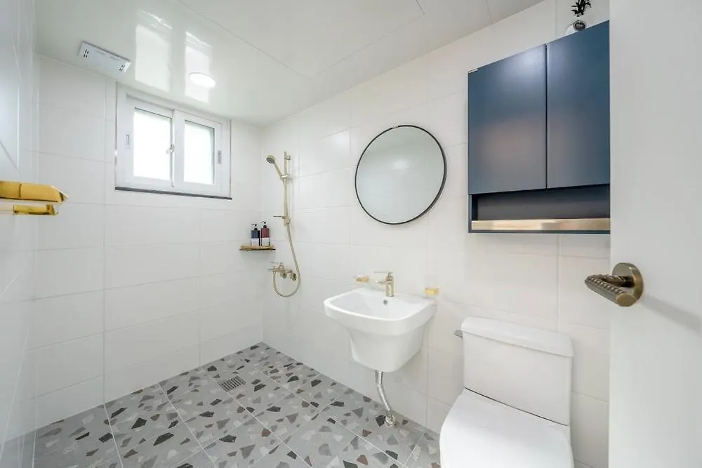 Ganghwa Cornerstone Pool Villa And Spa Pension インチョン広域市