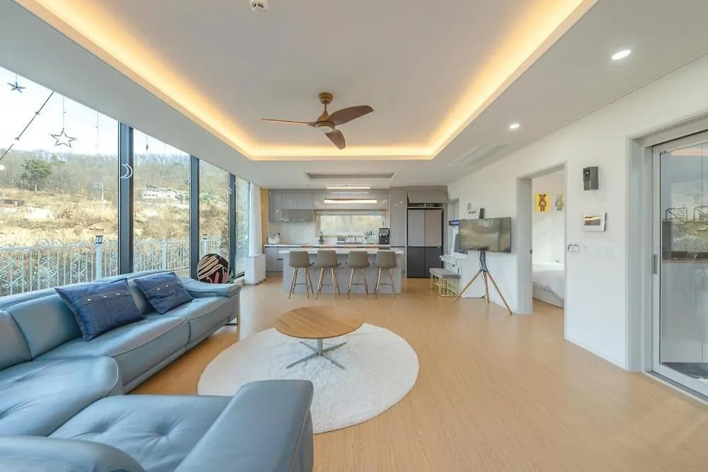 Ganghwa Cornerstone Pool Villa And Spa Pension インチョン広域市 0*,  韓国